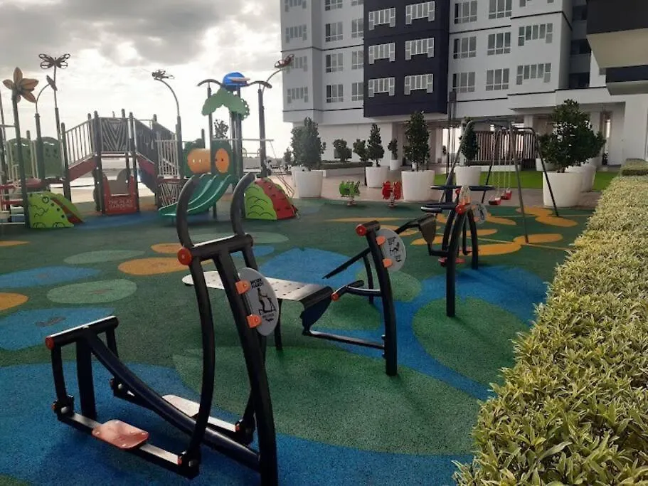 Love Sunset爱日落简约风 2R2B 4-7Ppl Malacca Apartment
