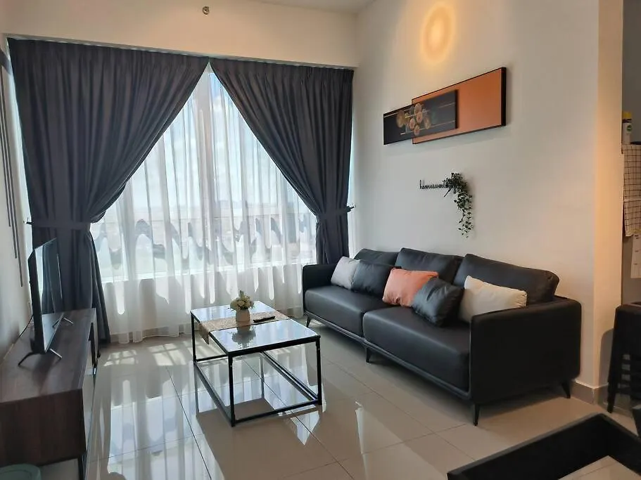 Apartment Love Sunset爱日落简约风 2R2B 4-7Ppl Malacca