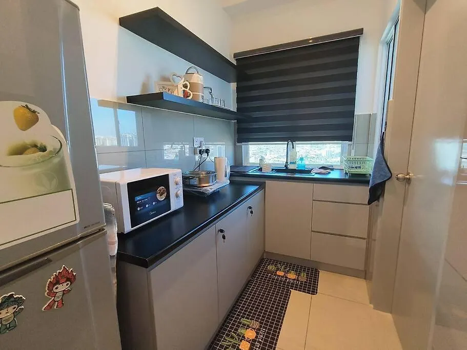 Apartment Love Sunset爱日落简约风 2R2B 4-7Ppl Malacca